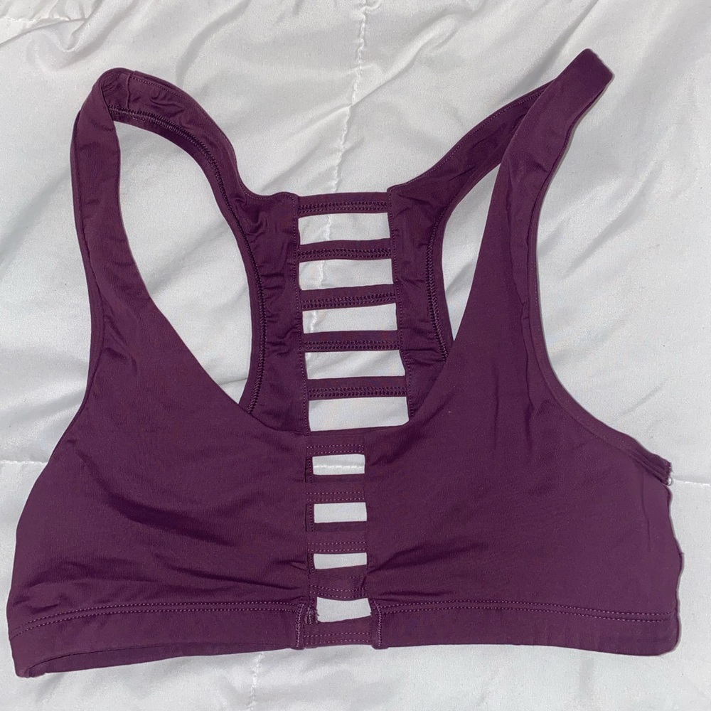 VS sports bra